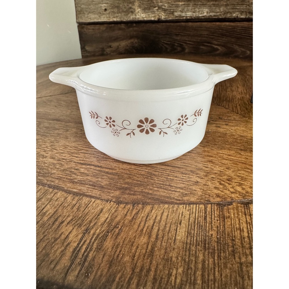 Vintage Corning Ware Old Town Brown Floral Scroll Milk Glass Casserole Dish 15oz